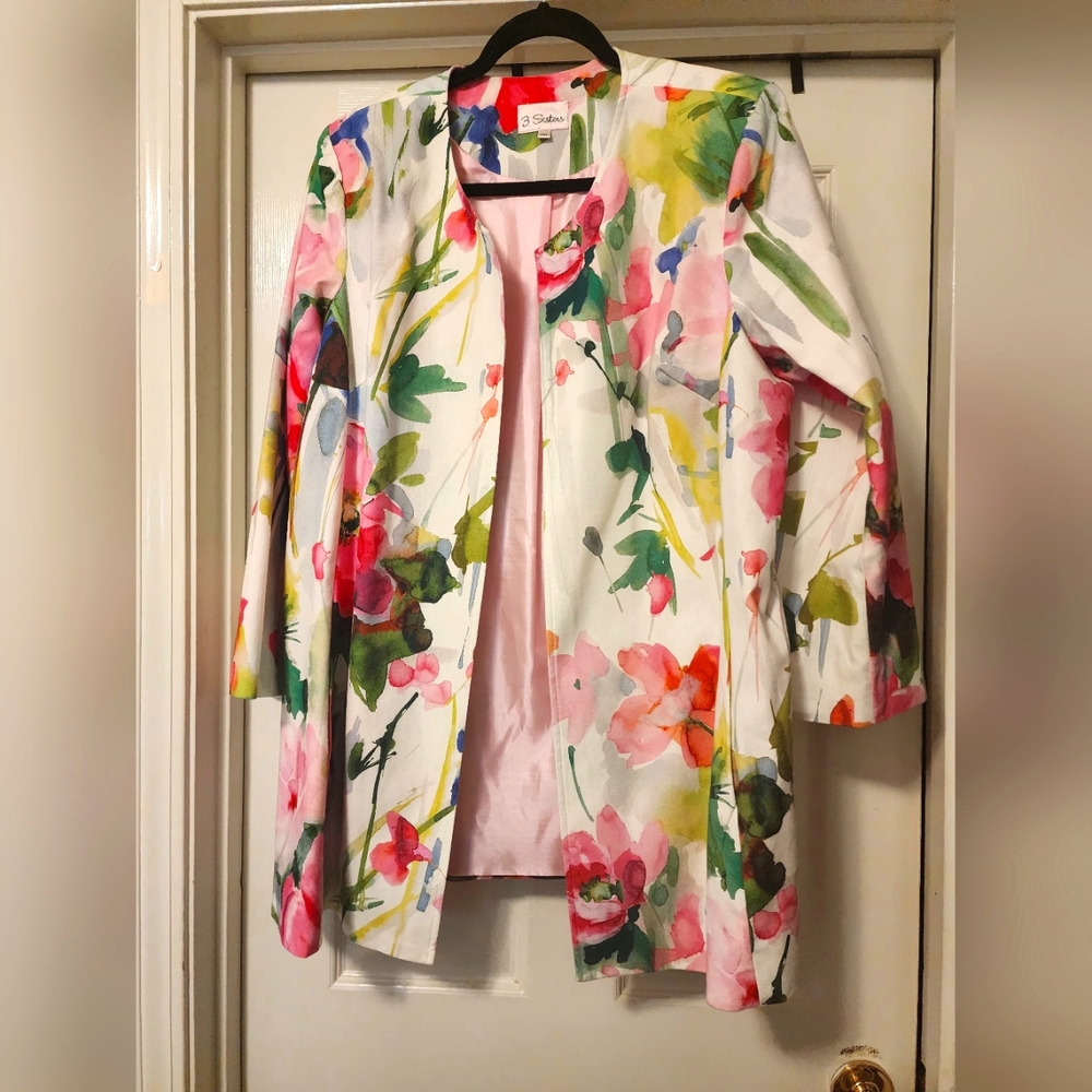 SOLD***3 Sisters - Boutique Designer fully lined embroidered jacket. Excellent